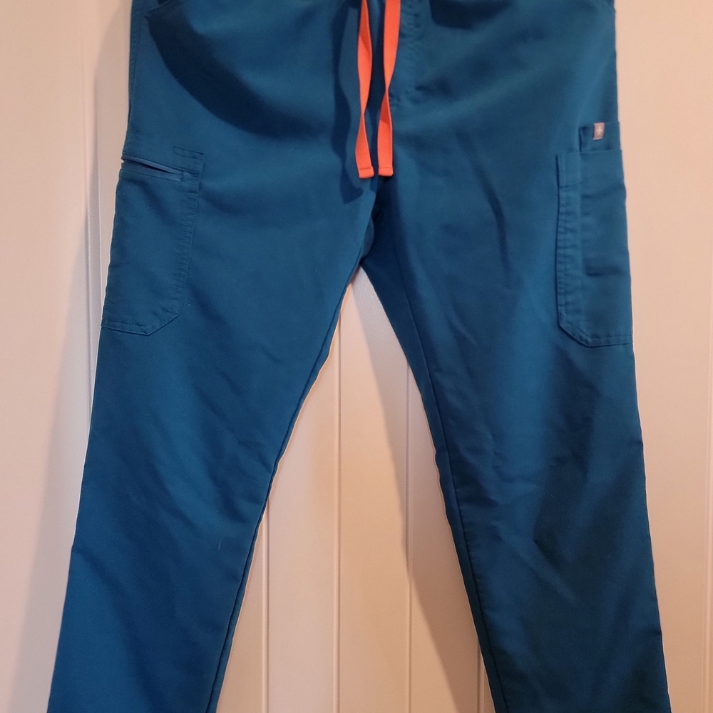Figs SET In Alps Blue Size Small